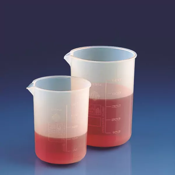 graduated-beakers-low-form
